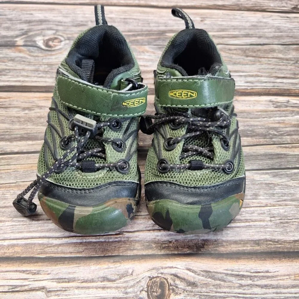 Kids Keen Shoe Camo‎ Green Size 8